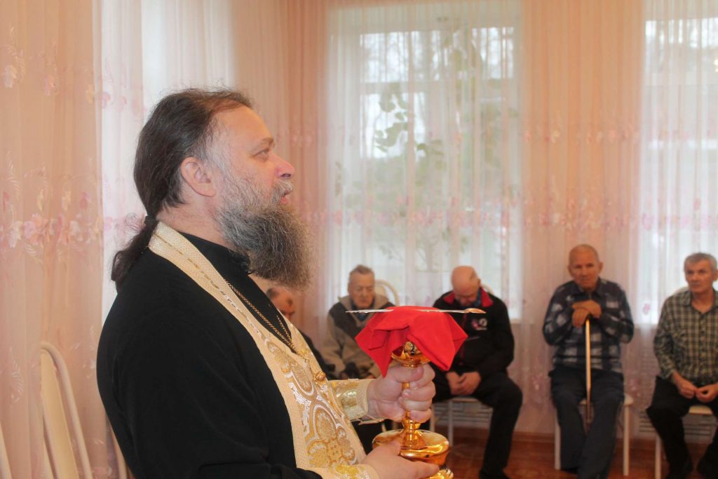 30 октября мы посетили Егорьевский дом-интернат для инвалидов и престарелых.